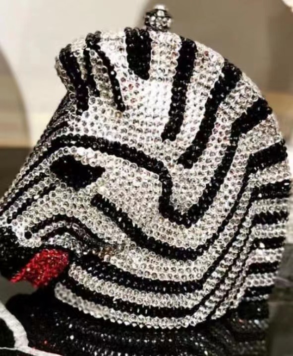 Bolsa de cena de diamantes hecha a mano transfronteriza, bolsa de mano de diamantes, fábrica de sirena Daiwei, orden de bolsa de embrague