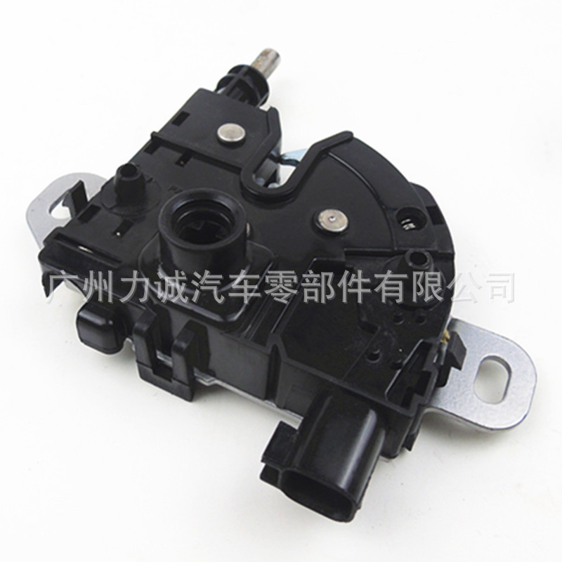 Cross-border e-commerce foreign trade classic Fox machine cover lock head cover lock block engine cover lock machine 3M5116700AB