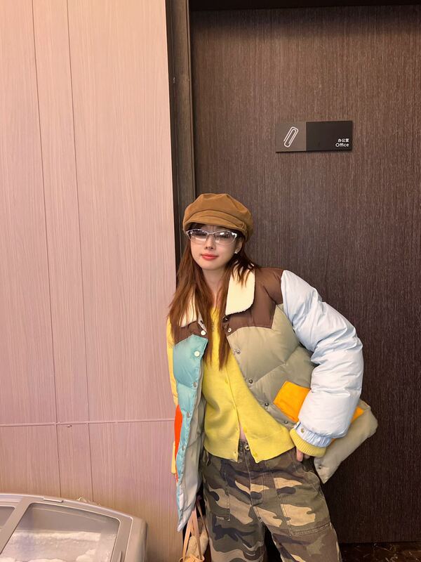 平湖 2025 霜林新款90白鸭绒日系原版多彩调色师复古保暖羽绒服|undefined