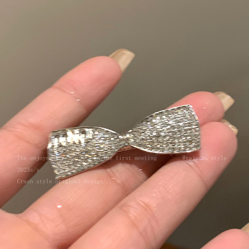 Glitter!  y2k star bow hair clip for women small and exquisite high-end feeling side bangs clip one-line clip