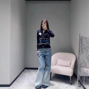 ����Ů�bС����¿����eᘿ����_����ʽ�r������͹�ײɫ