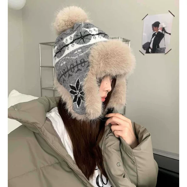 Thickened knitted winter cycling hat, retro Fair Isle style plush hat, large head circumference hat with ear protection for women