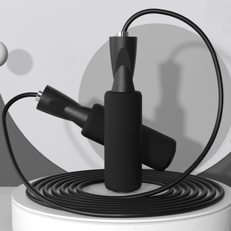 Gezhi 6123 deportes al aire libre que llevan la cuerda de saltar hombres y mujeres equipo de fitness cuerda de salto de alambre de acero ajustable cubierta de esponja que absorbe el sudor