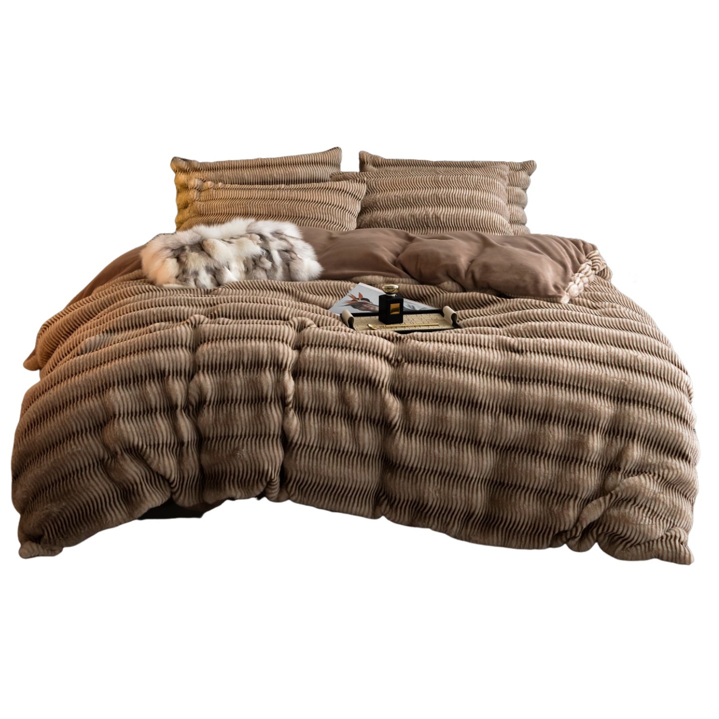 Piel cálido invierno conejo pelaje de cuatro piezas conjunto 2025 nuevo coral leche de lana de lana de doble cara cama gruesa otoño invierno