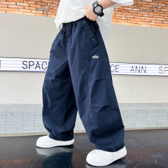 男の子夏カジュアルパンツ 2025 新しい夏の作業服ズボン中大子供男の子夏パンツインターネットセレブトレンド