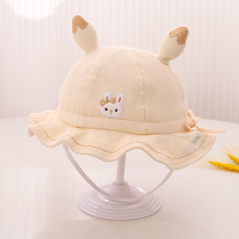 Sombreros para bebés primavera y otoño para niños y niñas viajan sombrero de pescador de sombrero de sombra lindo bebé caliente a prueba de viento sombrero de puerta de salmuera