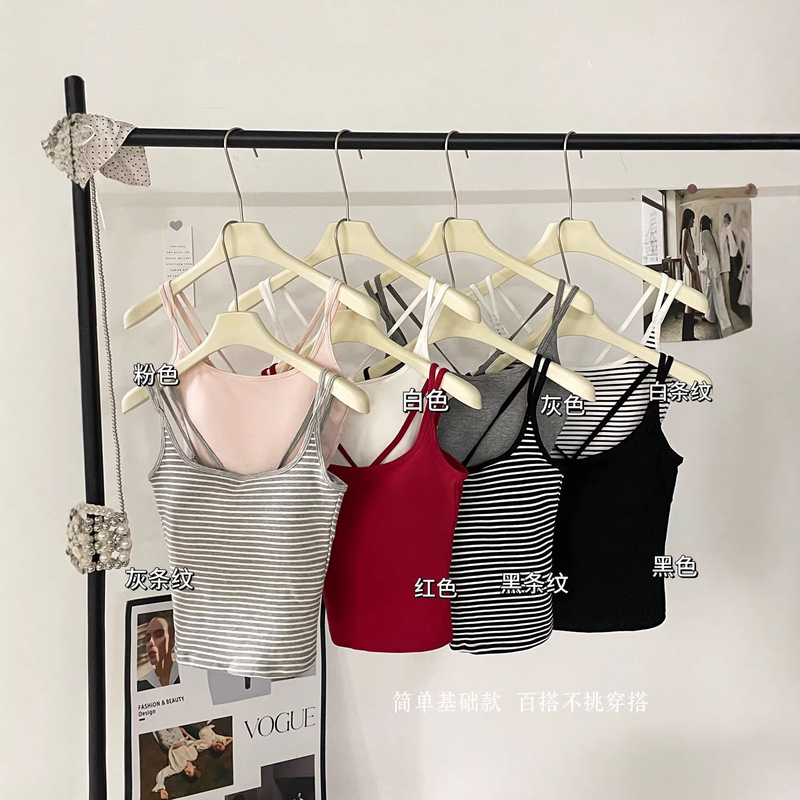 Backless Cross-Strap Women's Outerwear and Innerwear Short Slim-Fit Slimming Tank Top with Beautiful Back Design and Chest Pads Backless Cross-Strap Women's Outerwear and Innerwear Short Slim-Fit Slimming Tank Top with Beautiful Back Design and Chest Pads