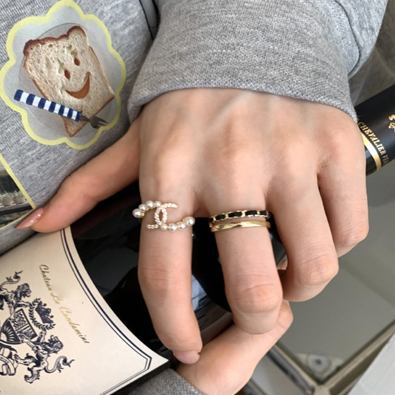 Diamond C-Shaped Cross Pearl Ring Image 4