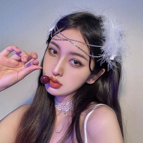 White Feather Duckbill Square Diamond Chain Hairpin New Elegant Trendy Cute Hair Accessory