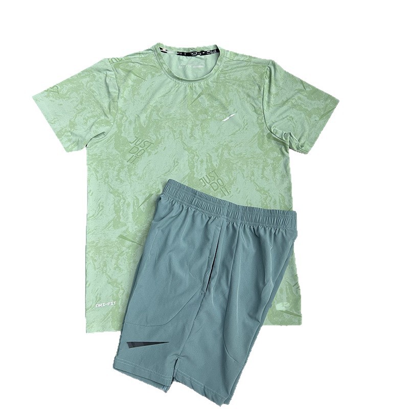 Pantalones cortos de secado rápido de verano set de mangas cortas de hielo transpirable deportivo ocio transpirable acondicionamiento físico relajado correr cuatro puntos de comercio exterior
