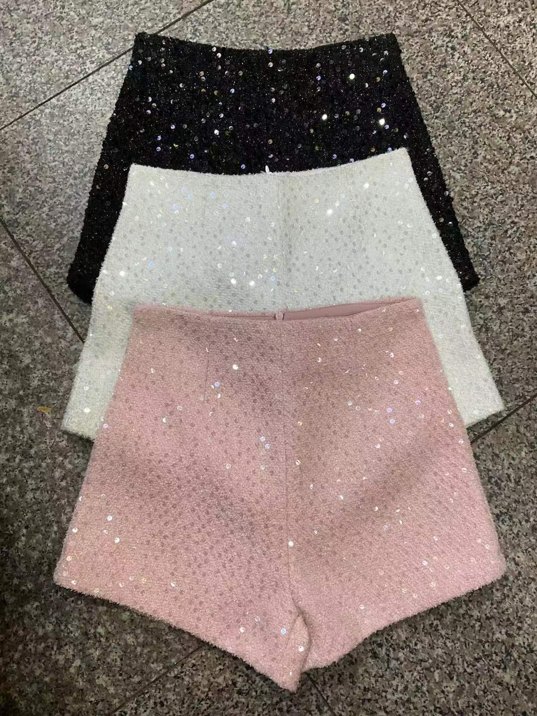 Women's Daily Streetwear Solid Color Shorts Sequins Casual Pants Flared Pants display picture 3