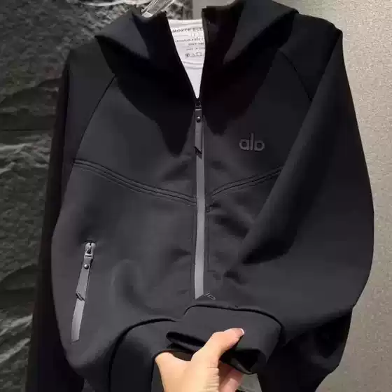 2025 New Arrival Men's Hooded Sweatshirt Coat, Popular 3D Tailoring Contrast Design Casual Athletic Jacket