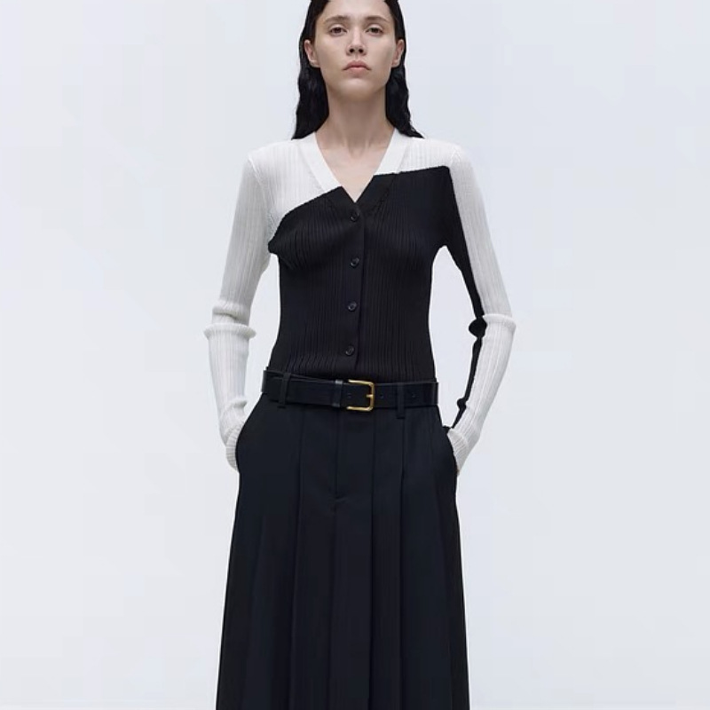 Autumn And Winter New Contrast Color Irregular Slim-fit Long-sleeve Cardigan Sweater