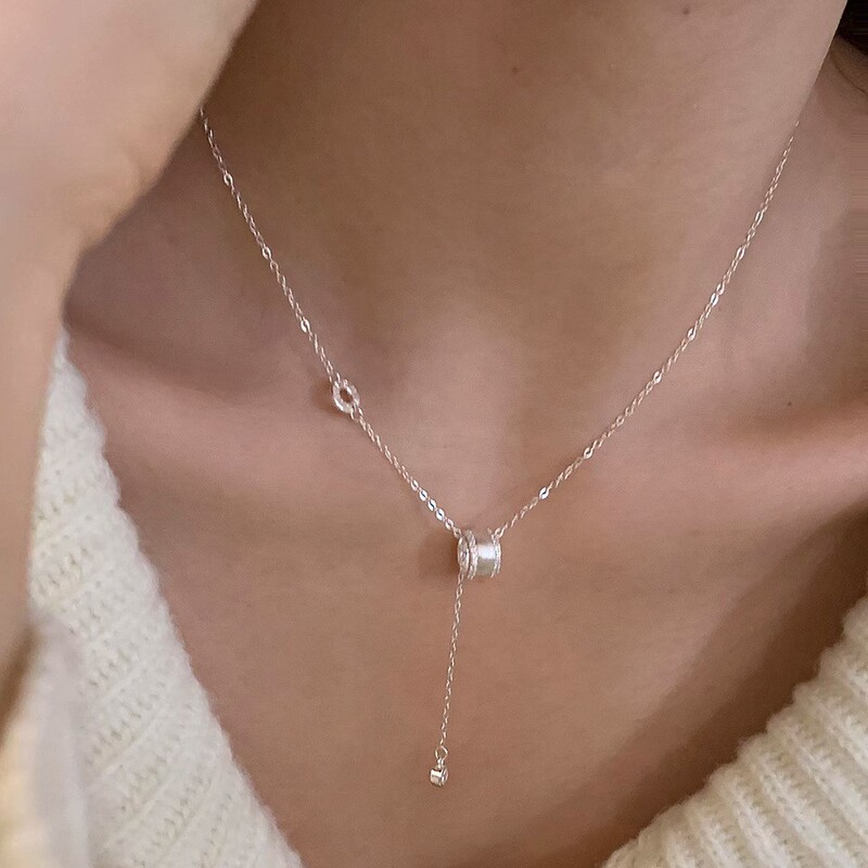 Niche Design Brushed Passepartout Roller Necklace Women's New High-end Simple Korean Niche Clavicle Chain Niche Design Brushed Passepartout Roller Necklace Women's New High-end Simple Korean Niche Clavicle Chain
