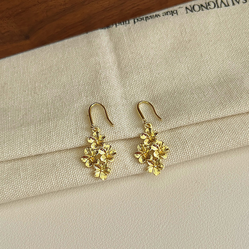 Pendientes de metal de alta gama, diseño minimalista y moderno, para mujer 2024, suministro al por mayor