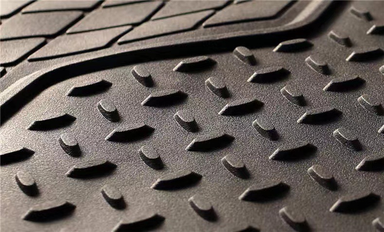 General Motors trunk mat can be cut PVC waterproof and wear-resistant