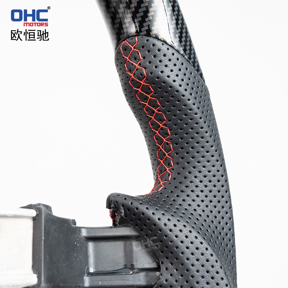 Suitable for 18-24 Models of Suzuki Swift, Imitation Carbon Fiber Steering Wheel Modification and Upgrade