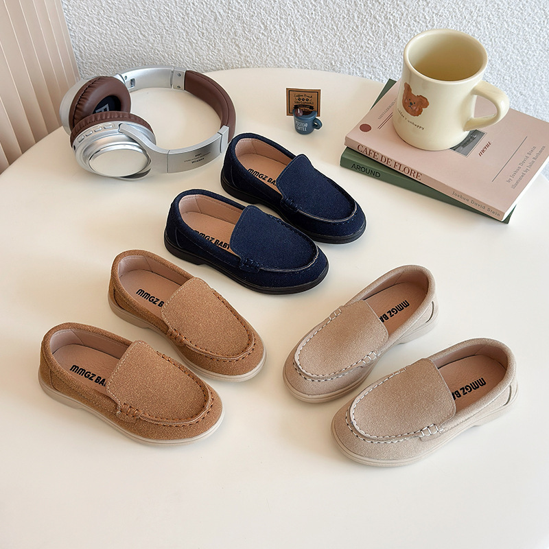 Children's Fashionable Slip-On Shoes for Girls, Spring and Autum New Boys' Casual Shoes, Baby Soft-Soled Versatile Bean Shoes