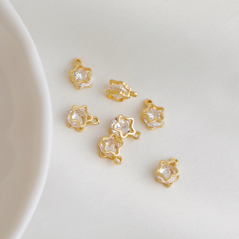DIY Jewelry Accessories Classification 1 Piece 7 * 8mm 8*13mm Copper Zircon Star Heart Shape Pendant