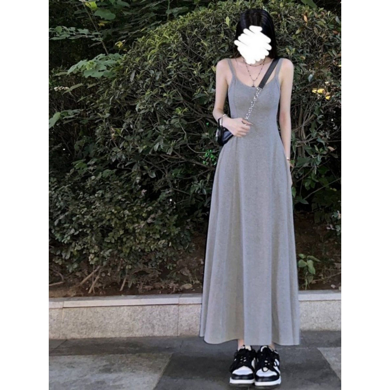 法式复古灰色带胸垫吊带连衣裙女夏季收腰气质设计感内搭包臀长裙|undefined