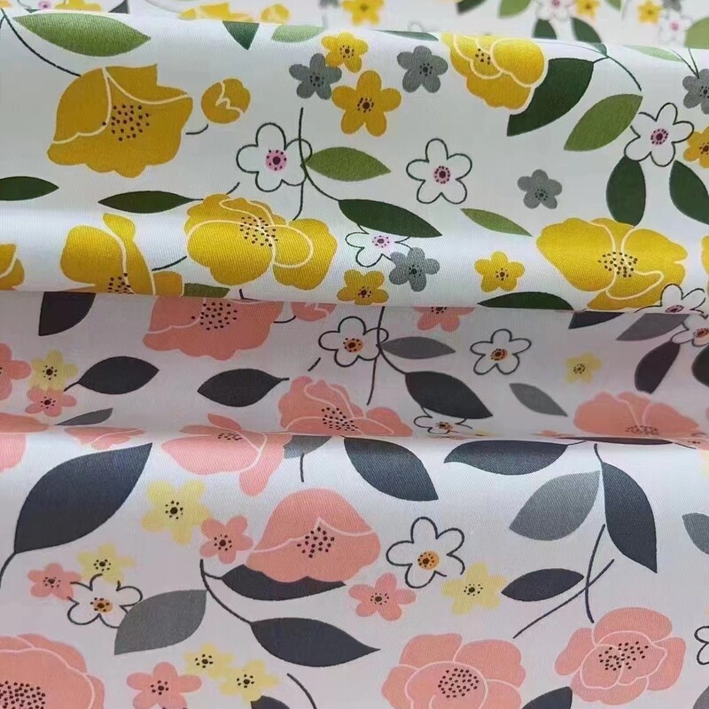 Wholesale Supply Korean Style Florals 40 Count 133 * 72 Cotton Twill Printed Cloth 1.6m Door Width