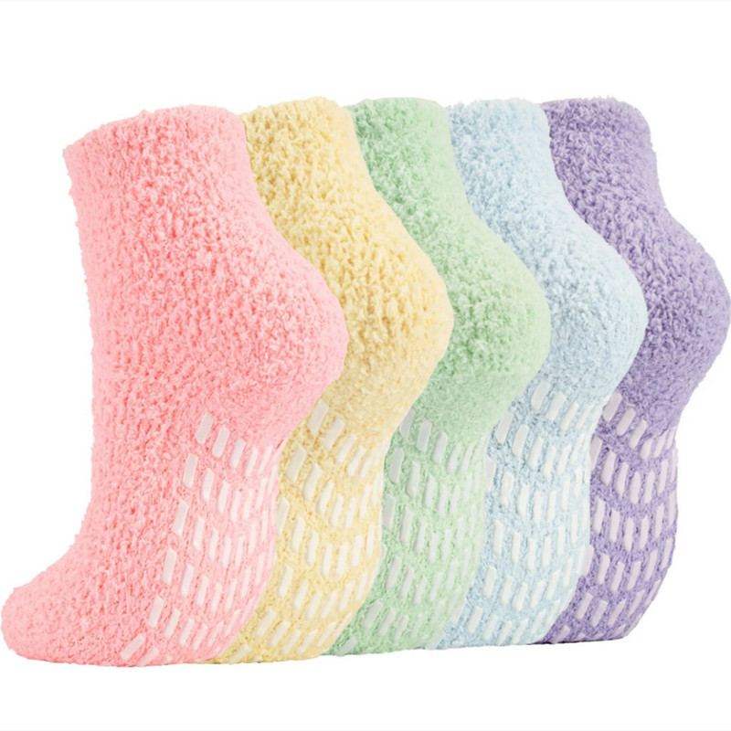 [Set] Coral Velvet Socks with Glue-Free and Non-Shedding, Cross-Border Amazon Women's Slippers and Socks, Non-Slip Plush Socks