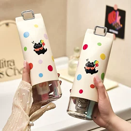 收纳盒;果盘、果篮;纸巾盒