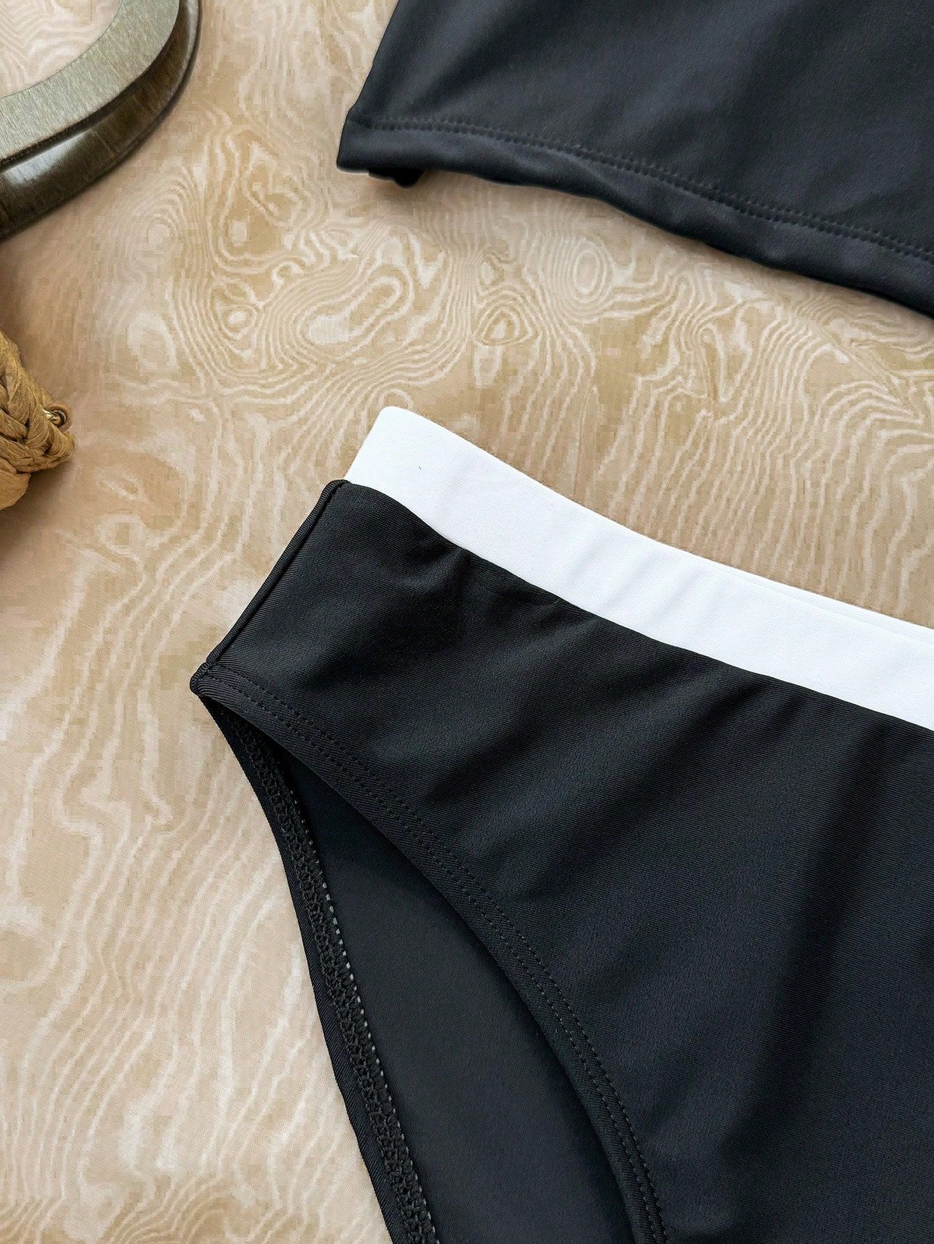 Baddräkt set flicka slim fit rygglös sommar simdräkt_voghion.com