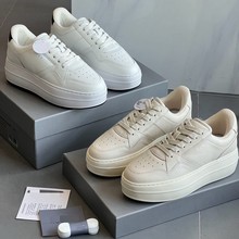 ����5cm~�����������HС��Ь��Ƥ�˶����аٴ����Ь��Ь�ɸ�Ь