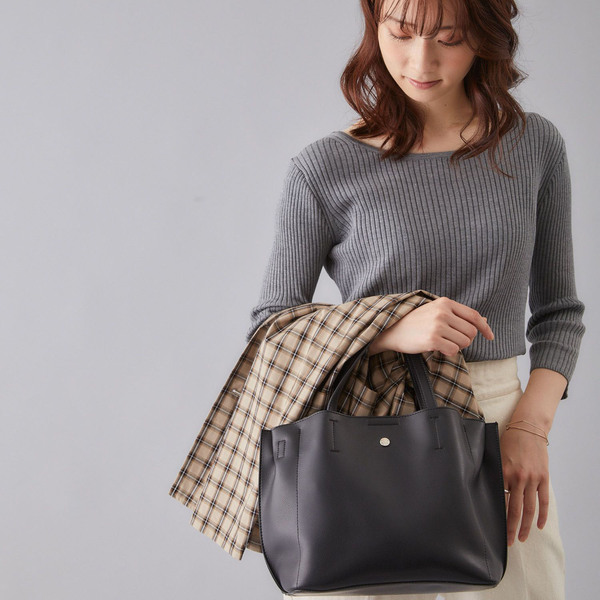 Japanese fashionable polyurethane shoulder bag