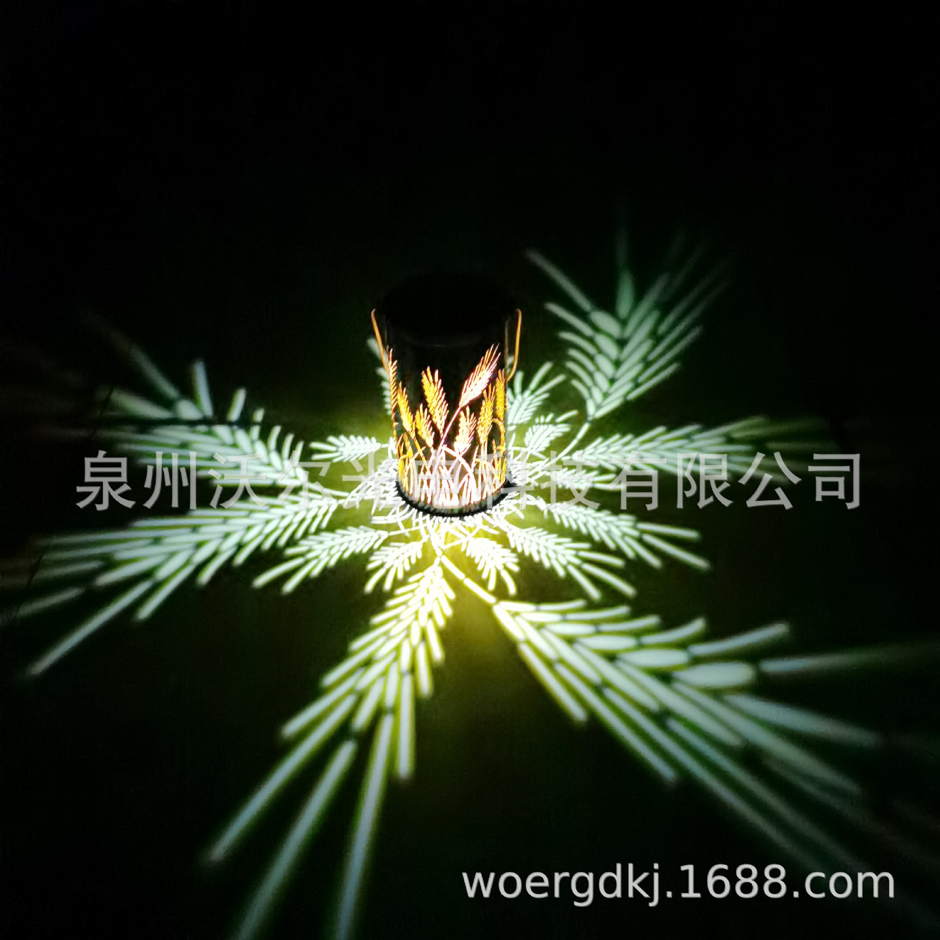 亚马逊 热销 LED芦苇镂空太阳能灯笼 挂树灯草坪灯庭院装饰景观灯