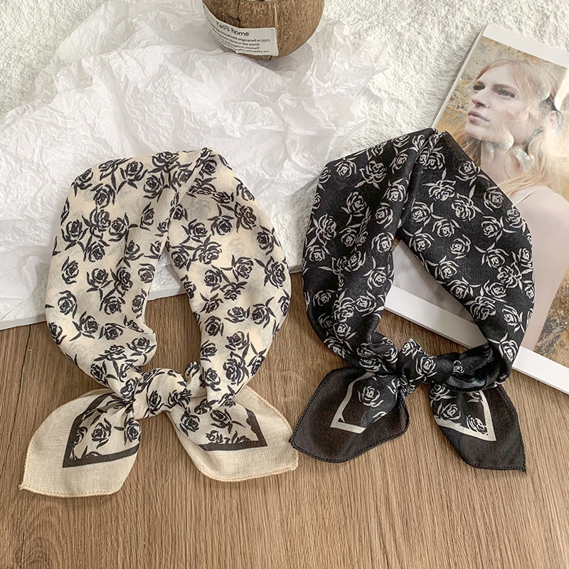 Pañuelo de seda de algodón y lino, bufanda cuadrada, sensación premium, nueva bufanda decorativa de todo fósforo de verano, pañuelo en la cabeza delgado, cinta para el cabello, cinta para el cabello
