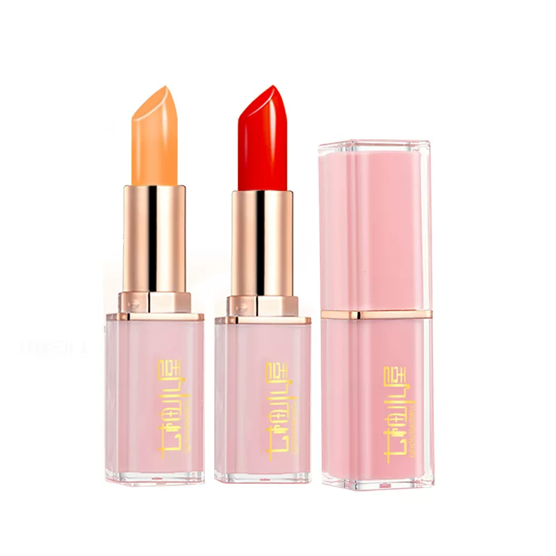 Карандаш помада для губ Carrot cherry red lip balm, не тускнеет