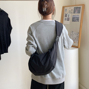 Nylon capacious shoulder bag, one-shoulder bag, high-quality style