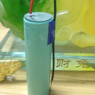 18650�늳���2200MAH�ι�һ�M�b��ˮ���Ʒ �ڼt�Ƅ�