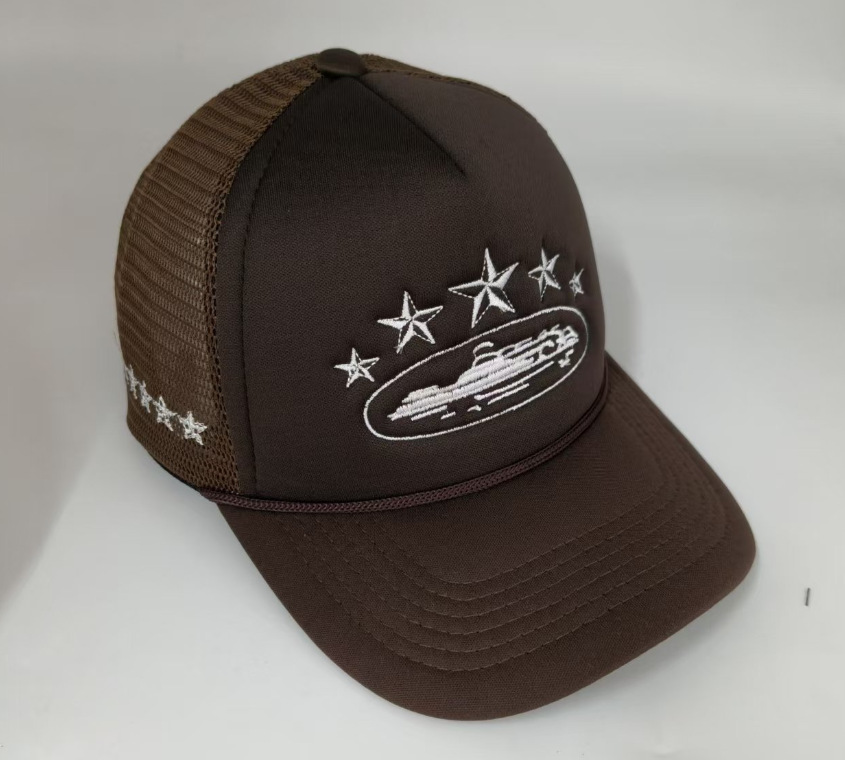 Corteiz 5 Starz Alcatraz Trucker Cap Brown