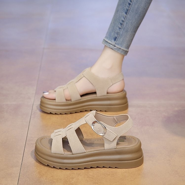 Sandálias de verano para mujeres 2026 nuevas faldas super calientes no cansadas pies planos zapatos romanos antideslizantes