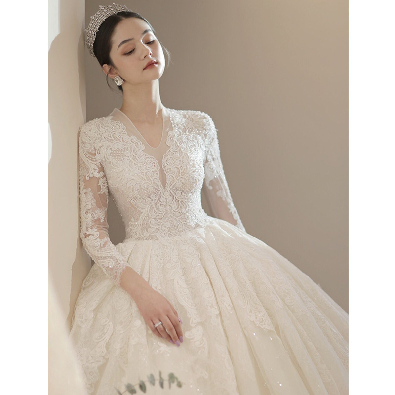Bridal Main Wedding Dress 2025 New V-Neck Long-Sleeved Tail Palace Style High-End Large Size Pregnant Women Gauze Small D87 Bridal Main Wedding Dress 2025 New V-Neck Long-Sleeved Tail Palace Style High-End Large Size Pregnant Women Gauze Small D87