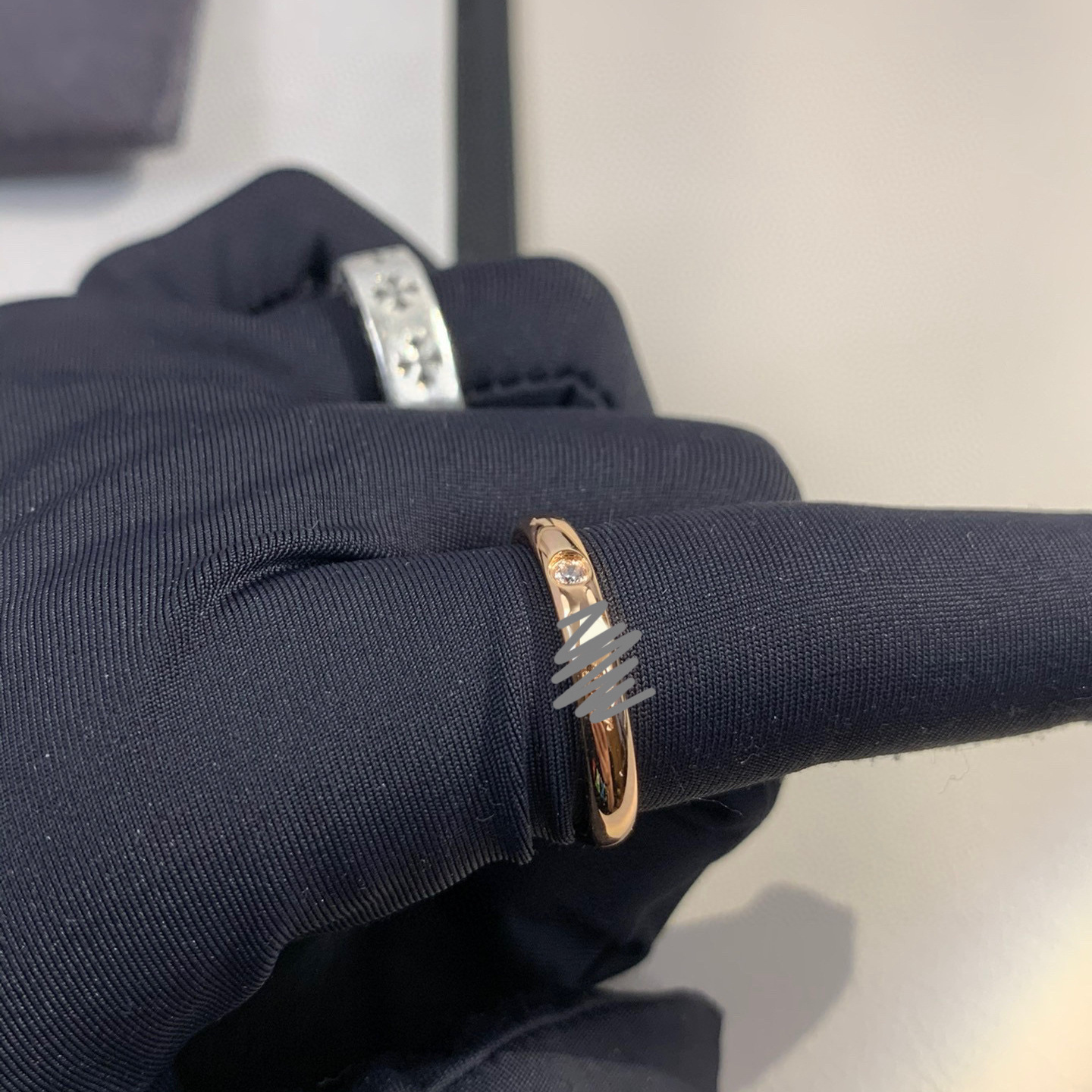 Signature Solitaire Round Model [Rose Gold]