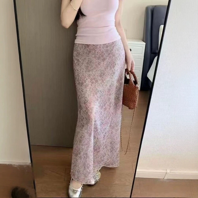 Pink High-Waisted French-Style Slimming Floral Skirt, Summer 2026 New High-End Elegant Long Skirt Pink High-Waisted French-Style Slimming Floral Skirt, Summer 2026 New High-End Elegant Long Skirt