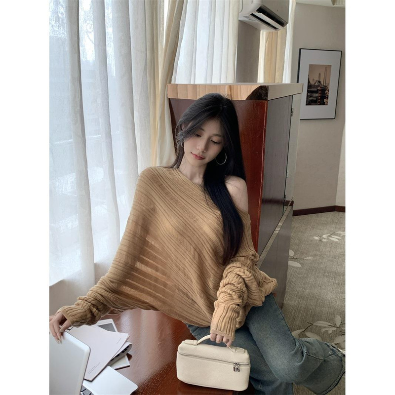Real Shot of the New Autumn Style Lazy Old Money Style Loose-Fitting Slimming Cape Textured Long-Sleeve Knit Top Xa999 Real Shot of the New Autumn Style Lazy Old Money Style Loose-Fitting Slimming Cape Textured Long-Sleeve Knit Top Xa999