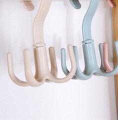 Four-claw multi-functional rotating hook, convenient for organizing clothes, aprons, hats, belts, without drilling, miscellaneous drying rack