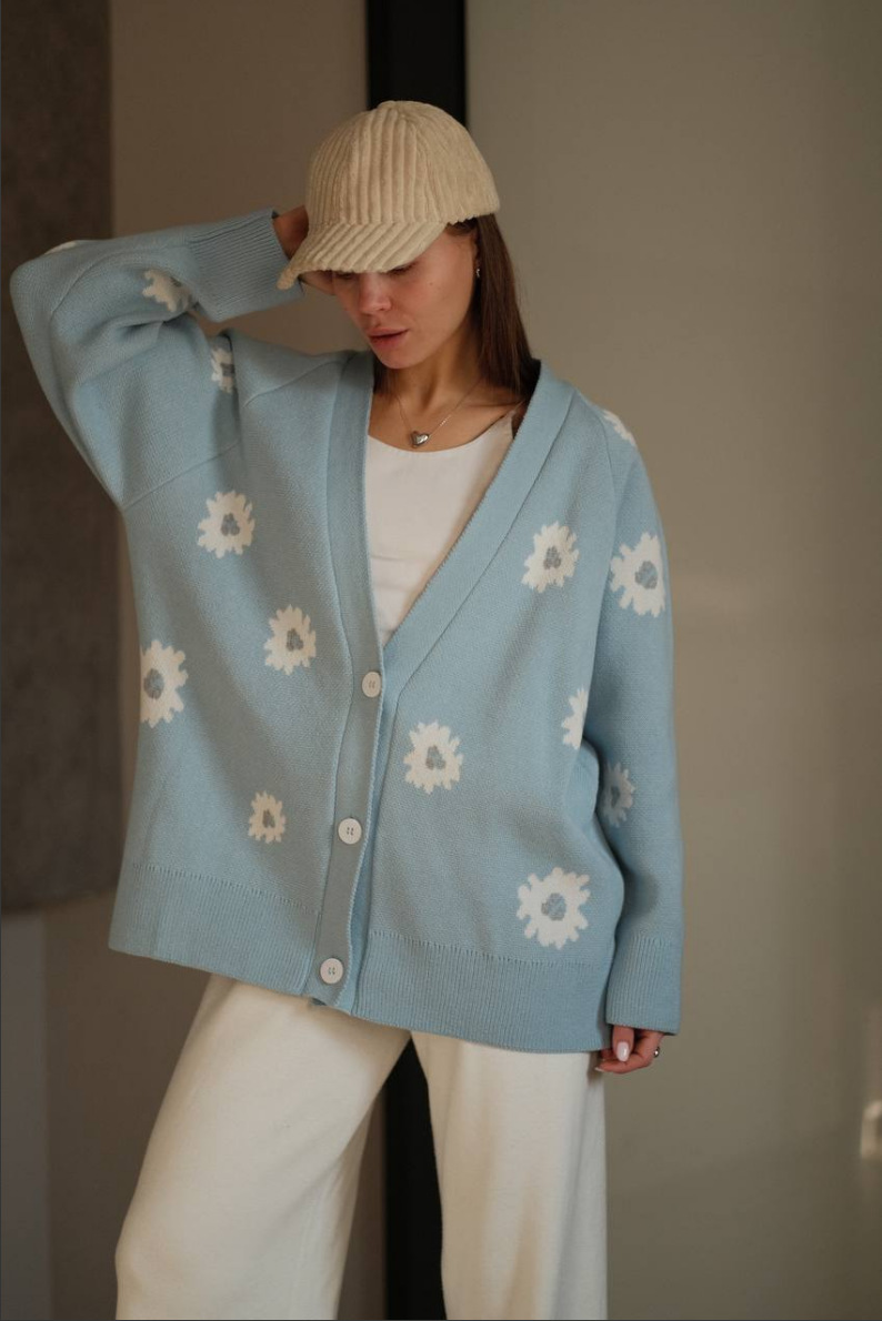 2025 otoño y invierno nuevo suelto fresco dulce margarita suéter jacquard mujer color contraste chaqueta de punto de cuello en V image 7