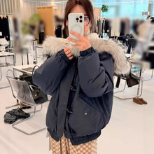 2025冬季新款大毛领夹克外套加厚保暖小飞侠鹅绒牛角扣连帽羽绒服