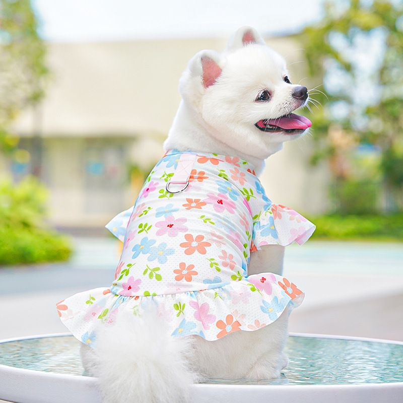 Gato de seda de hielo ropa de gato mascota vestido de perro grande primavera y verano suministros para perros flores frescas gato enano