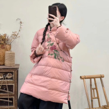 6989新中式国风刺绣羽绒服女中长款冬复古盘扣立领白鸭绒保暖外套