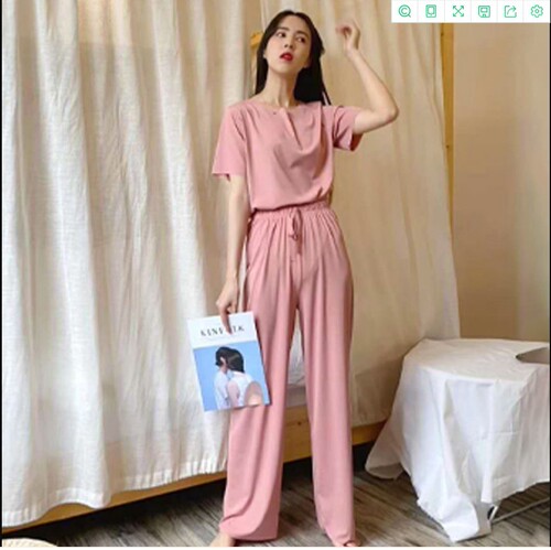 Soft and Comfortable Women's Fashion Ice Silk Summer Pajama Set Short Sleeve Two-Piece Wide Leg Pants Home Leisure Wear