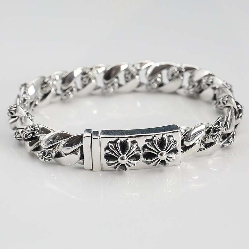 Chaoxuan Crocore Retro European and American Hip Hop Bracelet Dice Scout Flower Cross Flower Ball Men's and Women's Bracelet Accessories in Chaoxuan Crocore Retro European and American Hip Hop Bracelet Dice Scout Flower Cross Flower Ball Men's and Women's Bracelet Accessories in