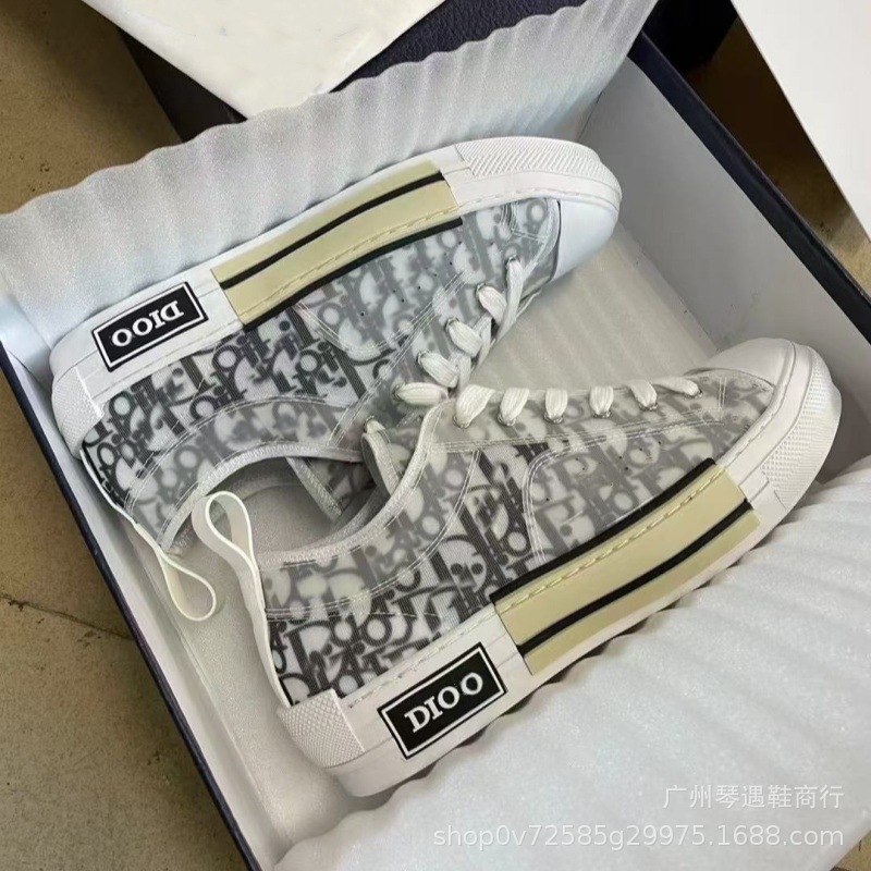 D familia de zapatos de hombre de verano nuevos zapatos blancos de marca de moda para hombres zapatos de lona transpirables skate casuales zapatos de pan para hombres y mujeres