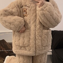 ��Ƥ����˯��Ů�ﶬ���ӽq�Ӻ�ɺ���q���ӊA��2025�¿��Ҿӷ�